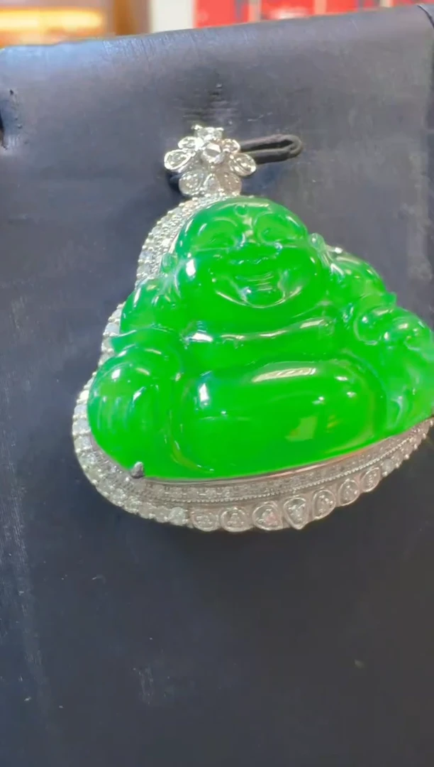 吊坠(赠链)18K金镶嵌翡翠天然A货翡翠