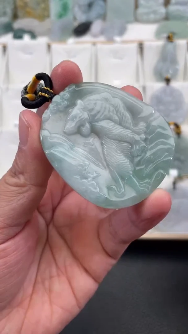 颈饰未镶嵌翡翠天然缅甸翡翠A货422