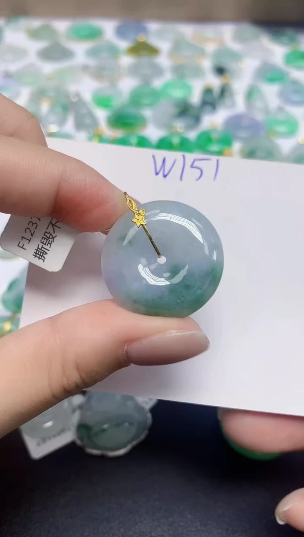 颈饰18K金镶嵌翡翠天然缅甸翡翠A货翡翠百元以上9元证书费自理