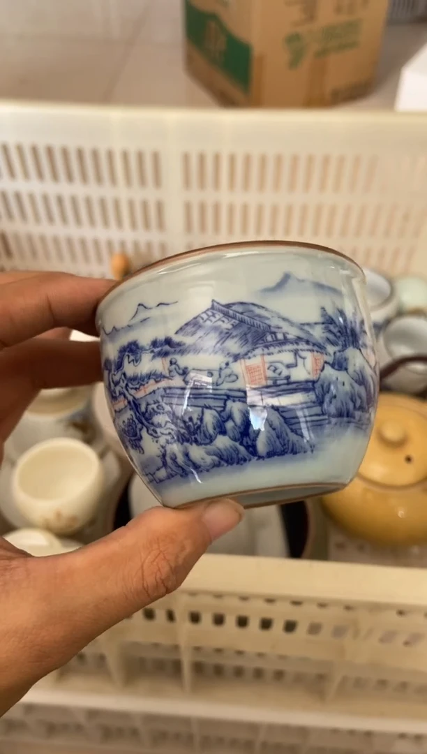 无运费险有瑕疵的摄影的产品有使用过的痕迹有点脏介意勿拍