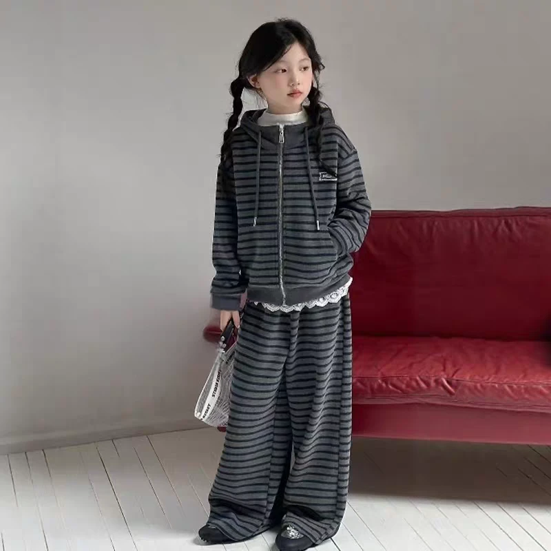 秋季条纹连帽蕾丝套装