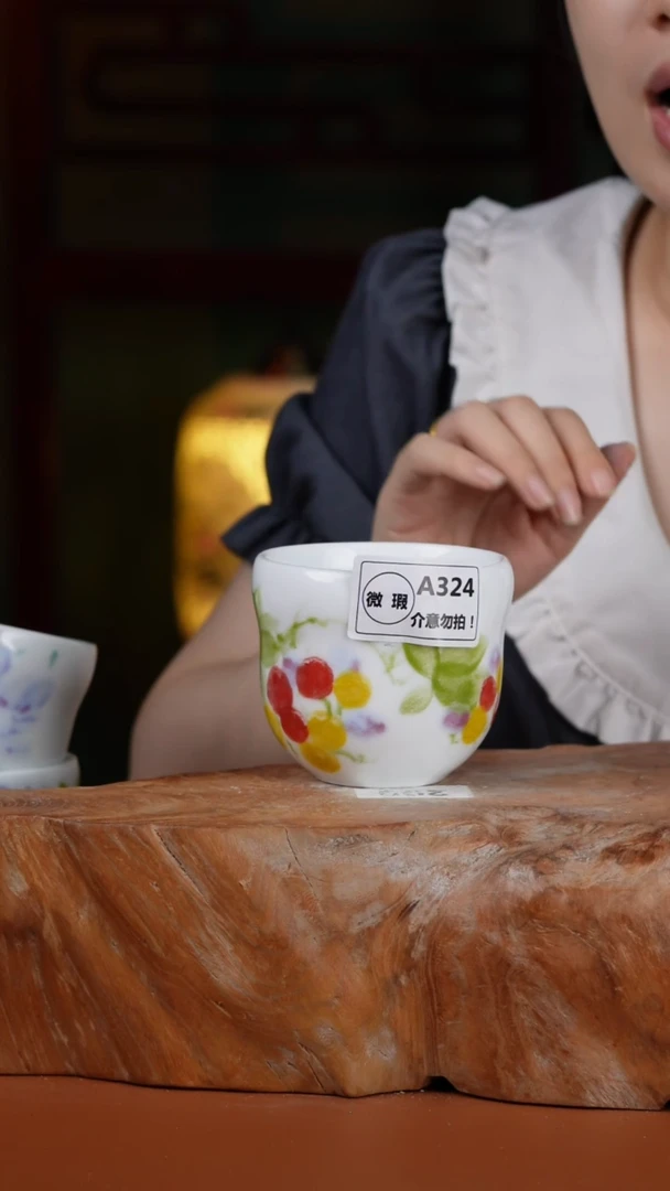 摆件景德镇高温釉中彩葫芦杯直径9高8