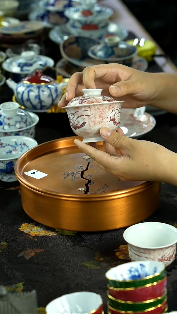 景德镇手绘瓷器放漏场