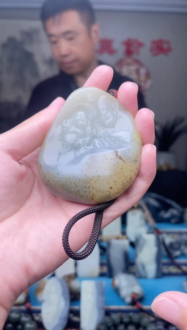 和田玉未镶嵌挂件1