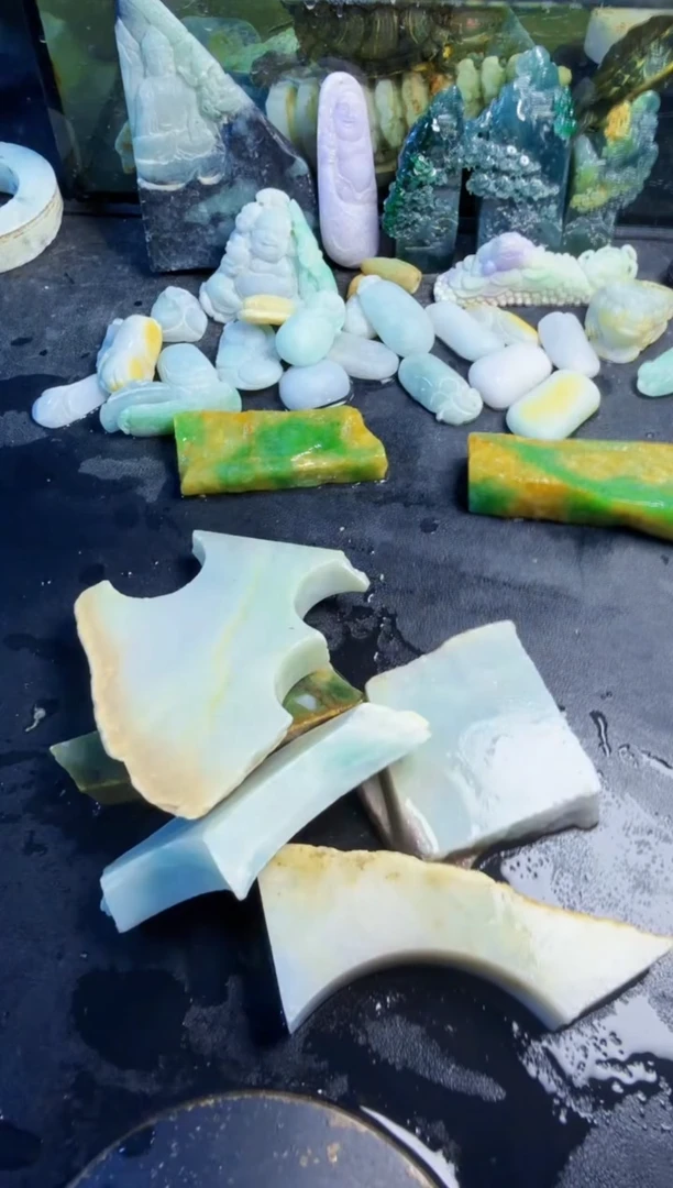 颈饰未镶嵌翡翠天然翡翠061