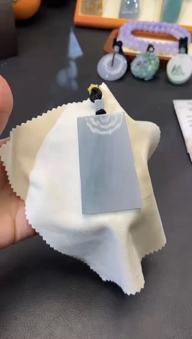 颈饰未镶嵌翡翠缅甸天然翡翠