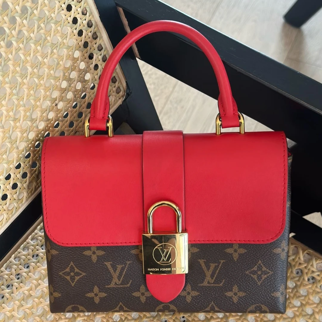 95新 LouisVuitton/路易威登 涂层帆布拼牛皮 BB 锁头包 红色肩带