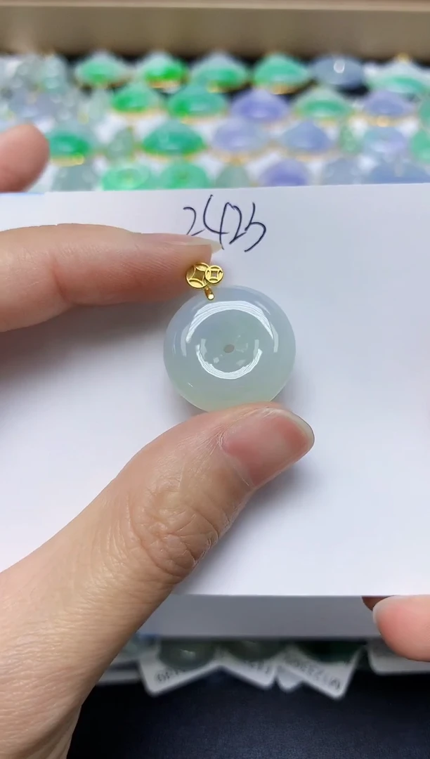 翡翠未镶嵌颈饰 天然缅甸翡翠A货