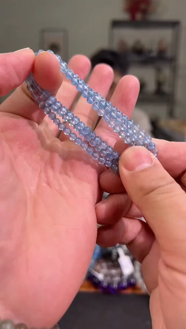 【闪购商品】海蓝宝石手串未镶嵌4+mm海蓝宝多圈