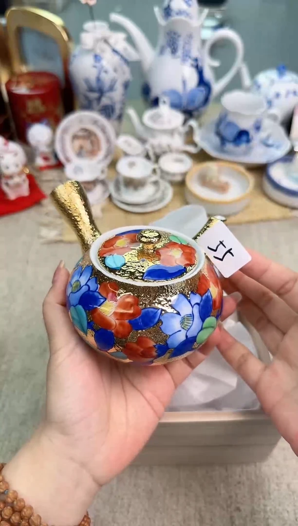 瓷片泡泡家的瓷器真好看