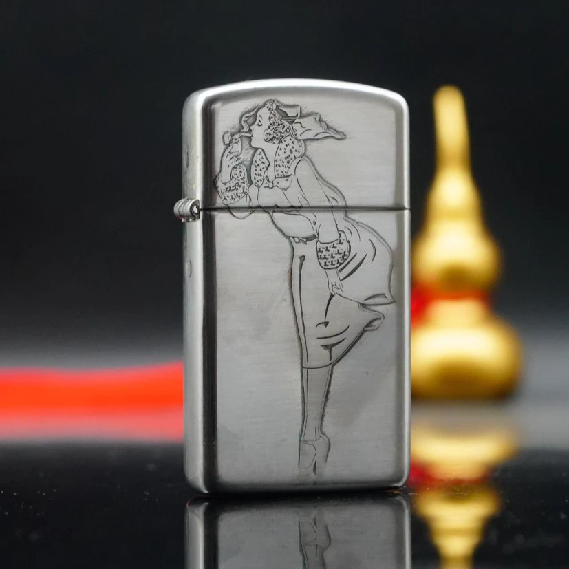 ZIPPO/之宝打火机XF 盔甲窄机镀银风中女郎 经典男士防风DY9912ZJ