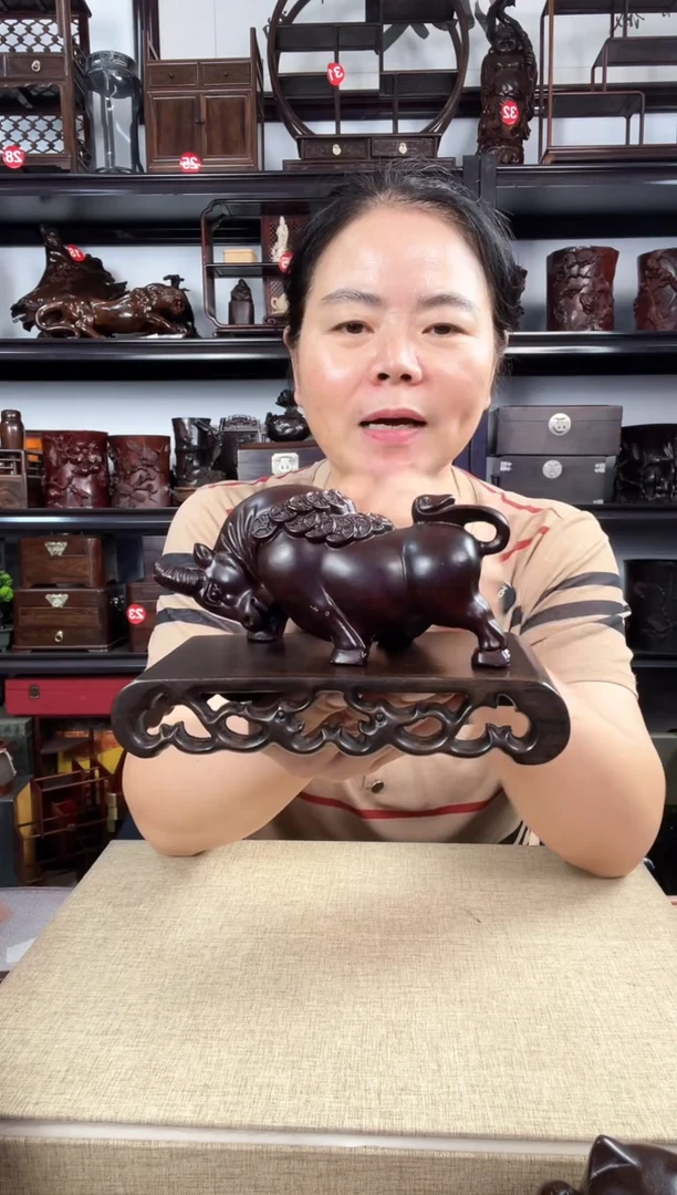 木1219+小牛老李红木工艺品