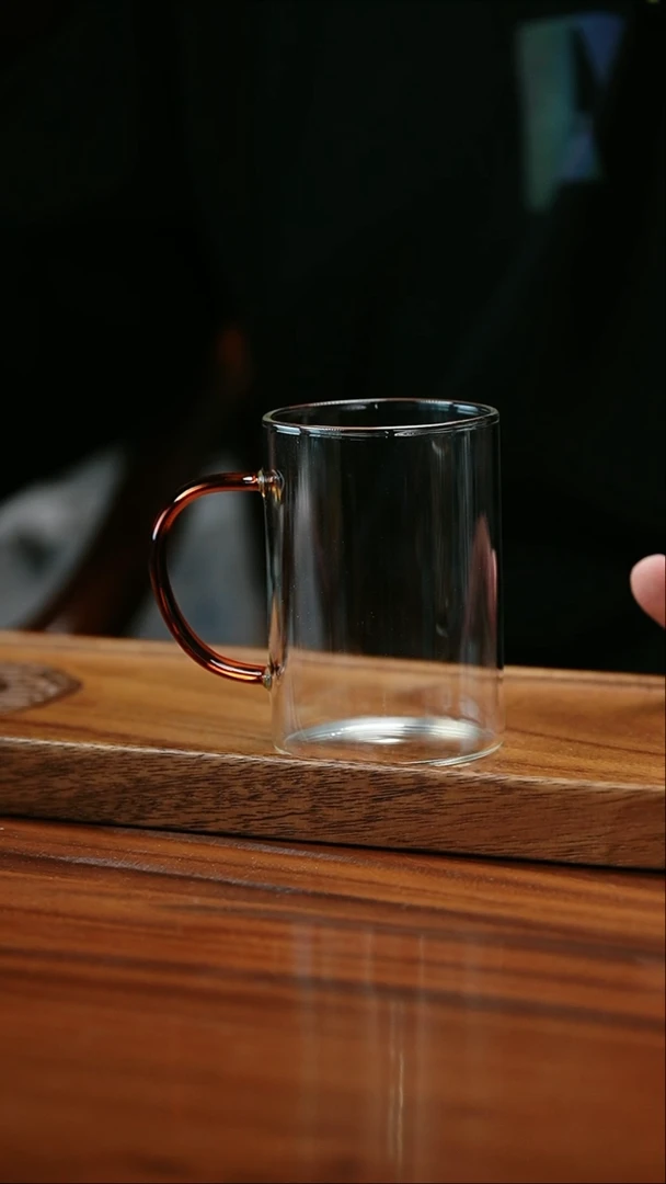 【闪购商品】个人绿茶杯唬迫色300毫升