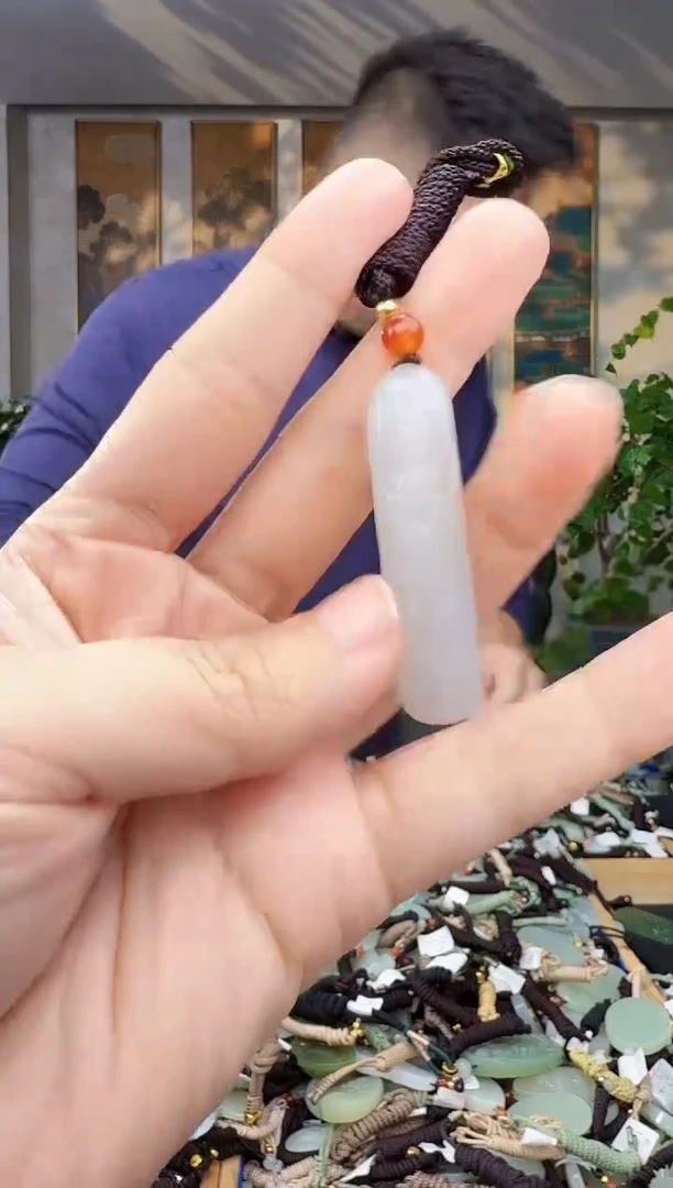 未镶嵌和田玉挂件拍一发一