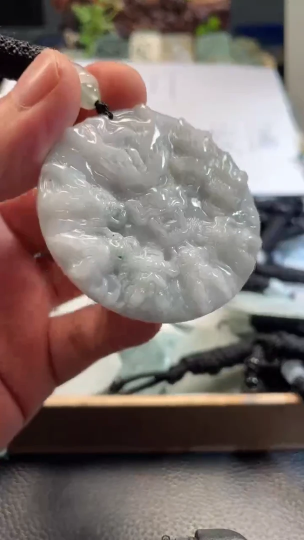 颈饰未镶嵌翡翠11/11/015