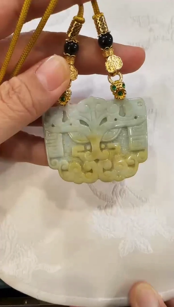颈饰未镶嵌翡翠国风