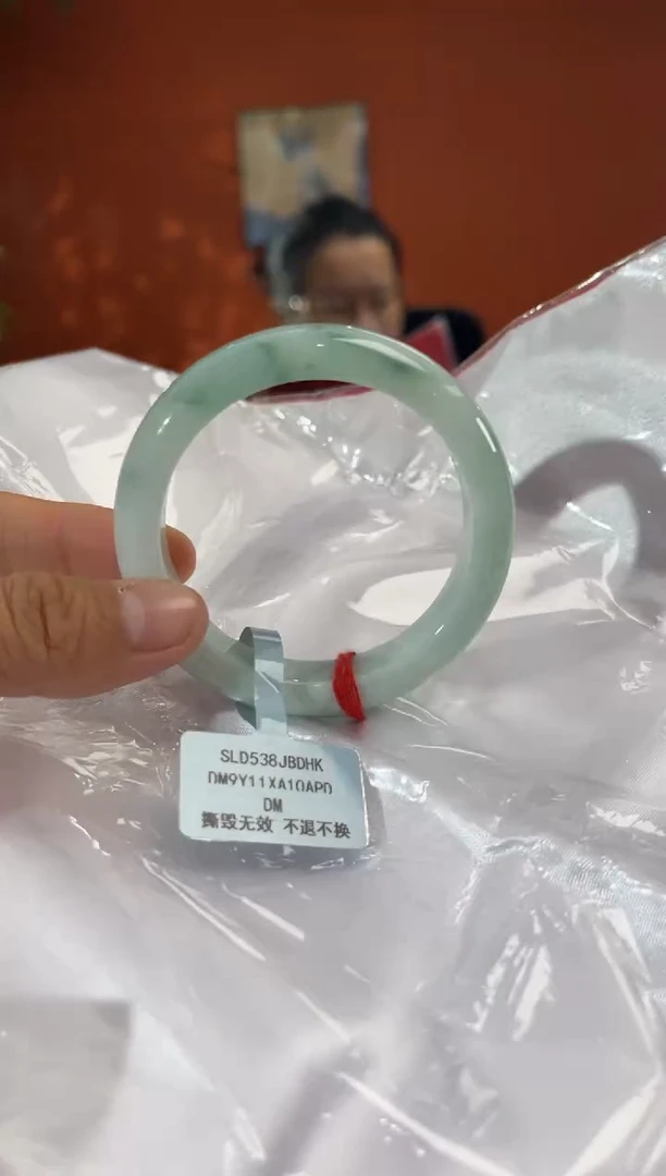 未镶嵌手镯翡翠3 52