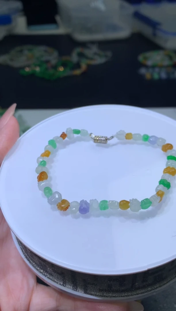 未镶嵌定制翡翠毛货
