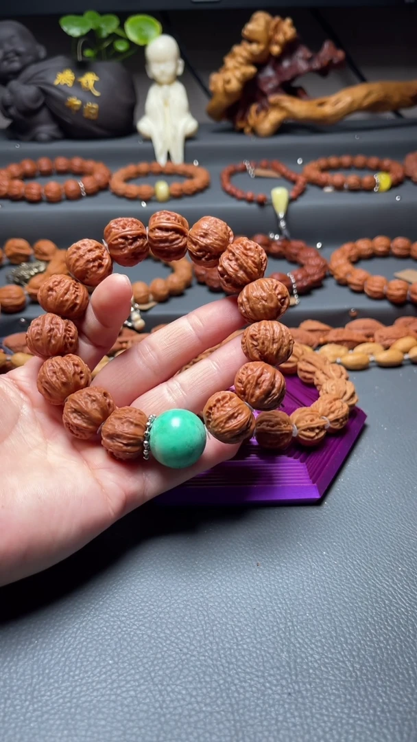 【闪购商品】文玩核桃吊坠核桃手串