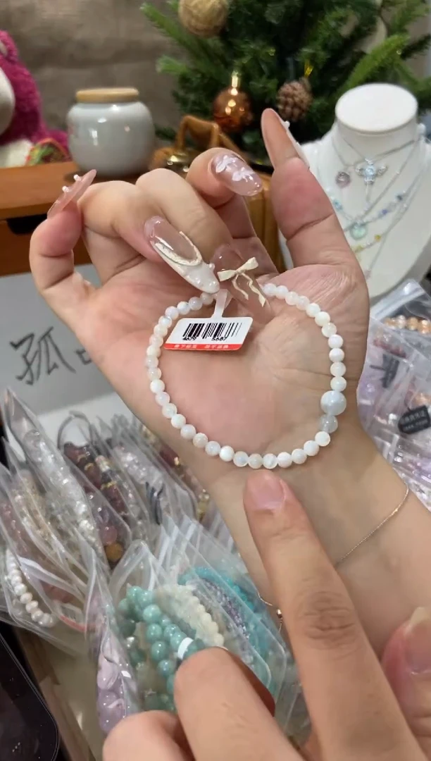 水晶手串未镶嵌孤品捡漏均匀瑕疵介意勿拍