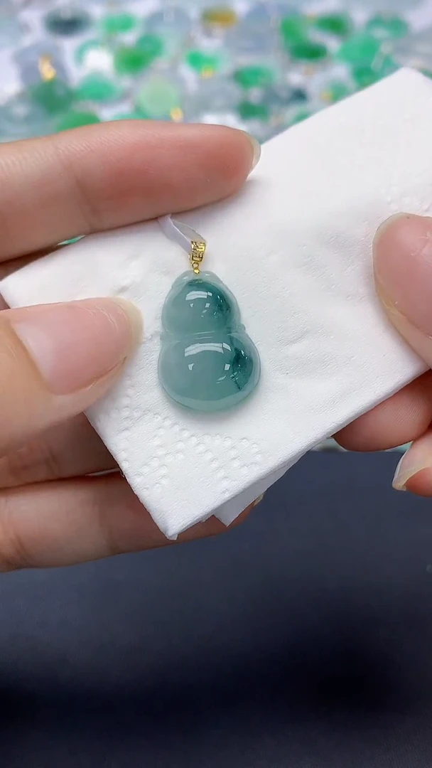 翡翠未镶嵌颈饰天然缅甸a货翡翠