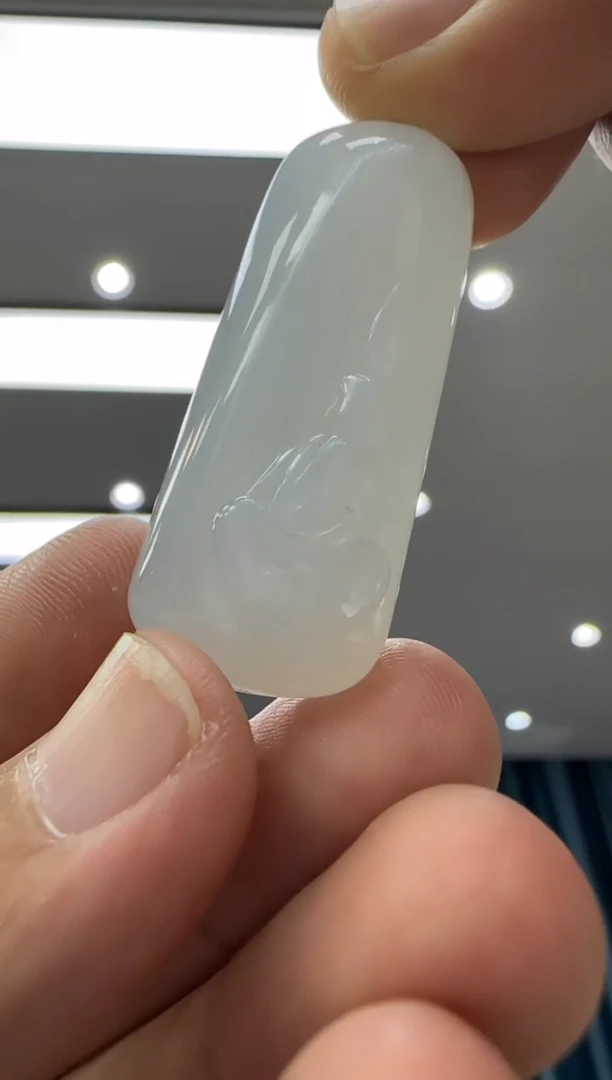 颈饰未镶嵌翡翠天然翡翠A货孤品一件