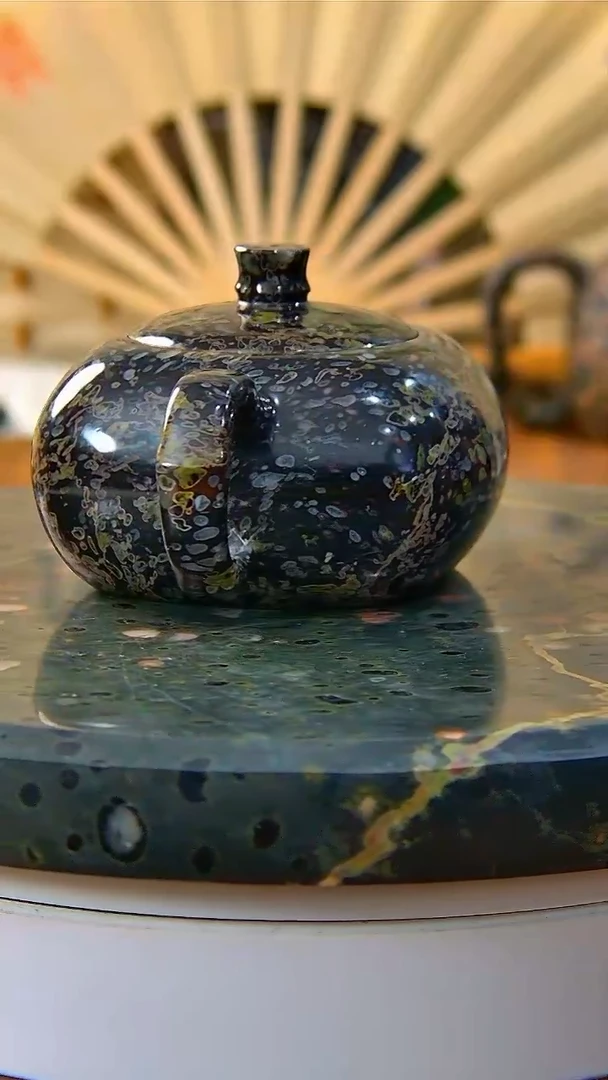 奢上奢梅花玉茶壶1