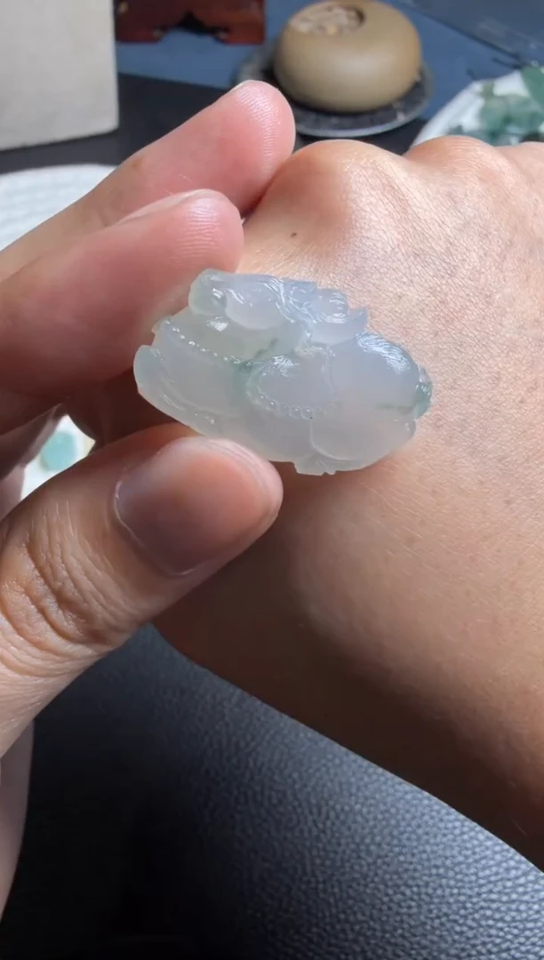 未镶嵌定制翡翠马