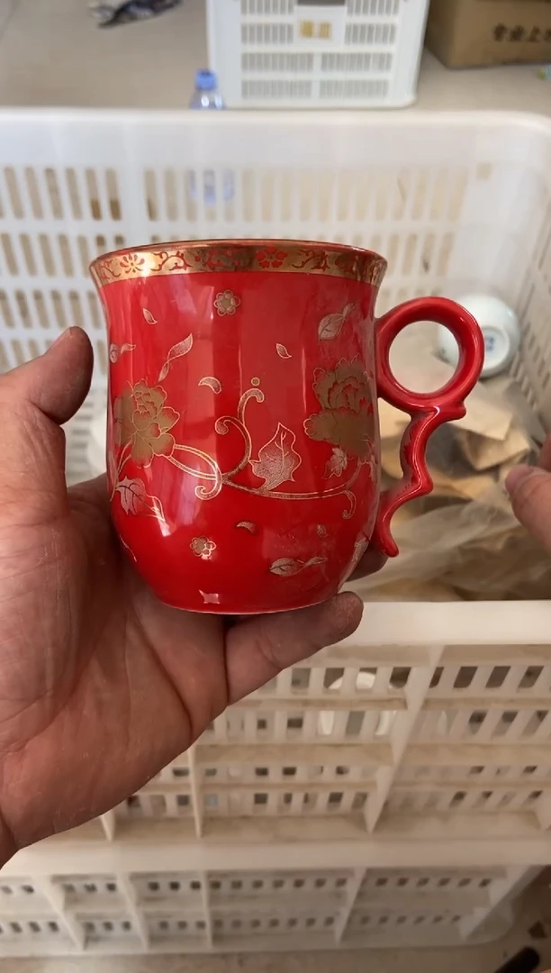 无运费险有瑕疵的摄影的产品有使用过的痕迹有点脏介意勿拍