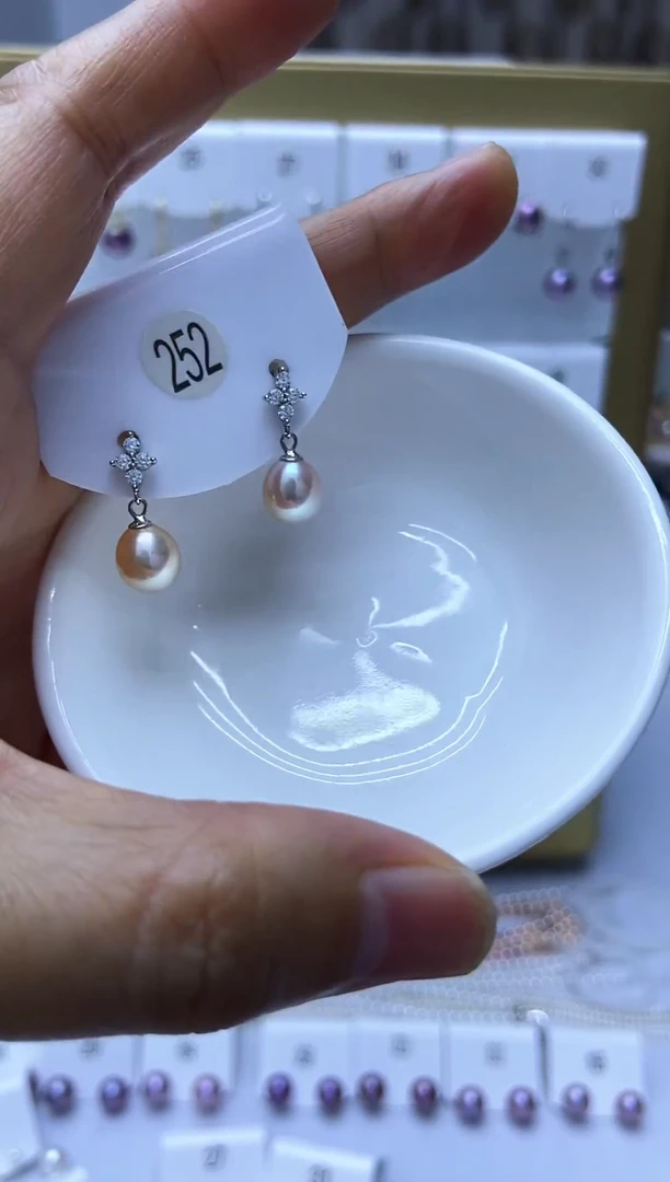 银S925镶嵌耳饰淡水珍珠252