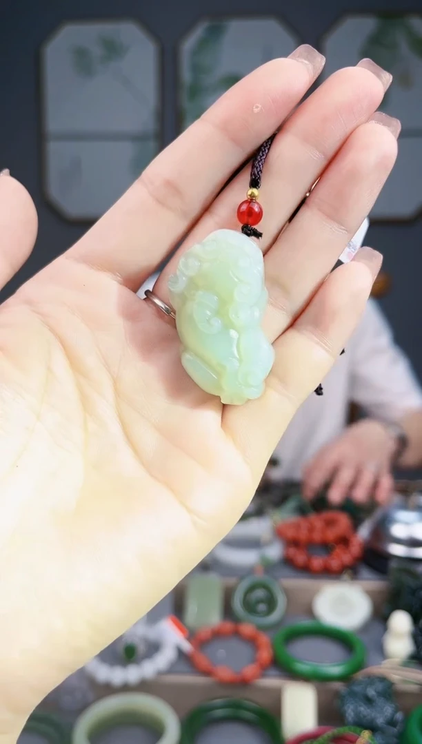 【闪购商品】和田玉颈饰未镶嵌多样性发货拍一单发一个