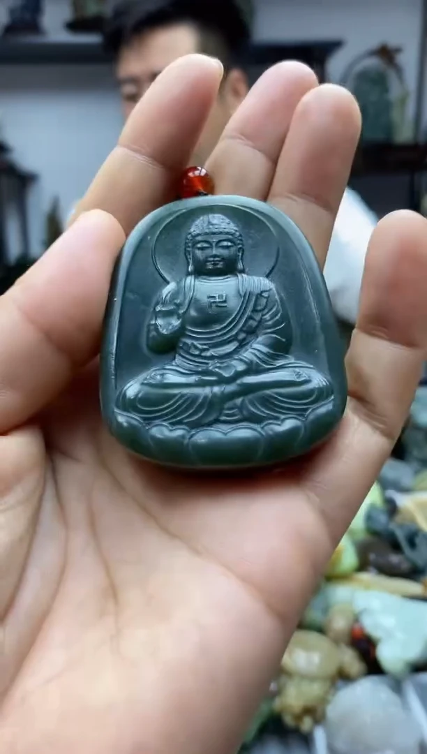 未镶嵌和田玉把件1