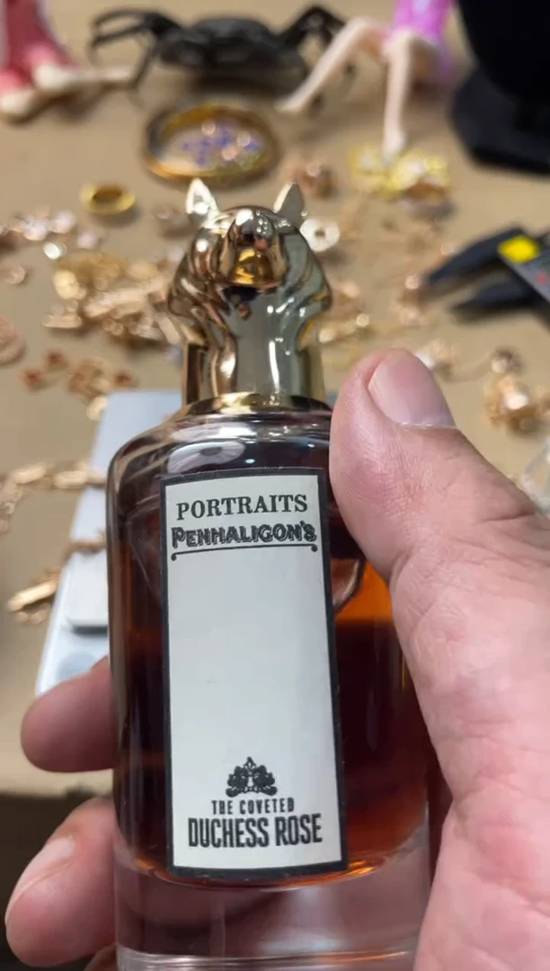 瓷片嘉荣当康大姐fu的总铺