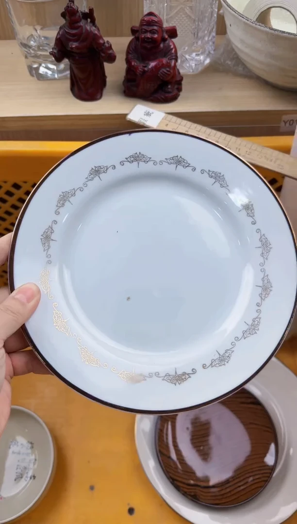 373回流瓷器，默认微瑕，18包邮