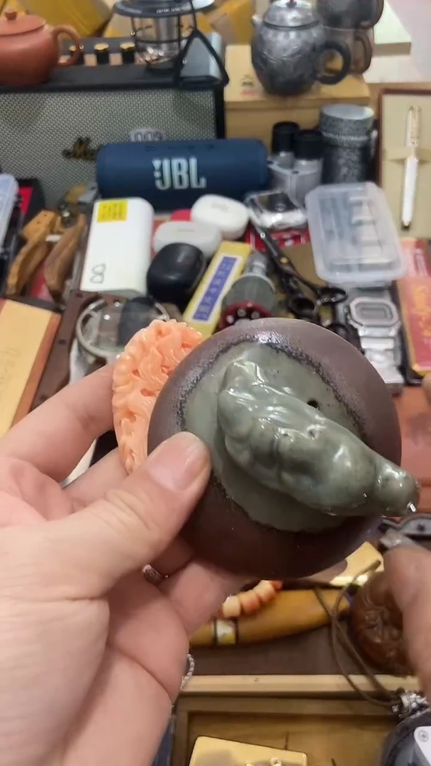 瓷片闪购商品 如图所示