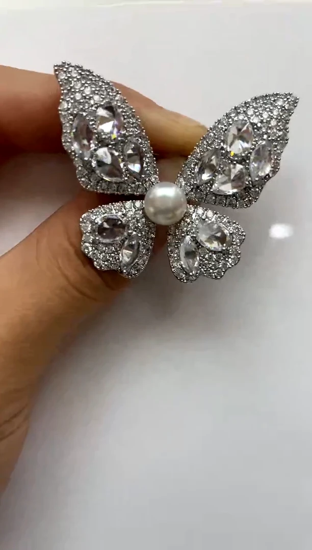 未镶嵌胸饰淡水珍珠8