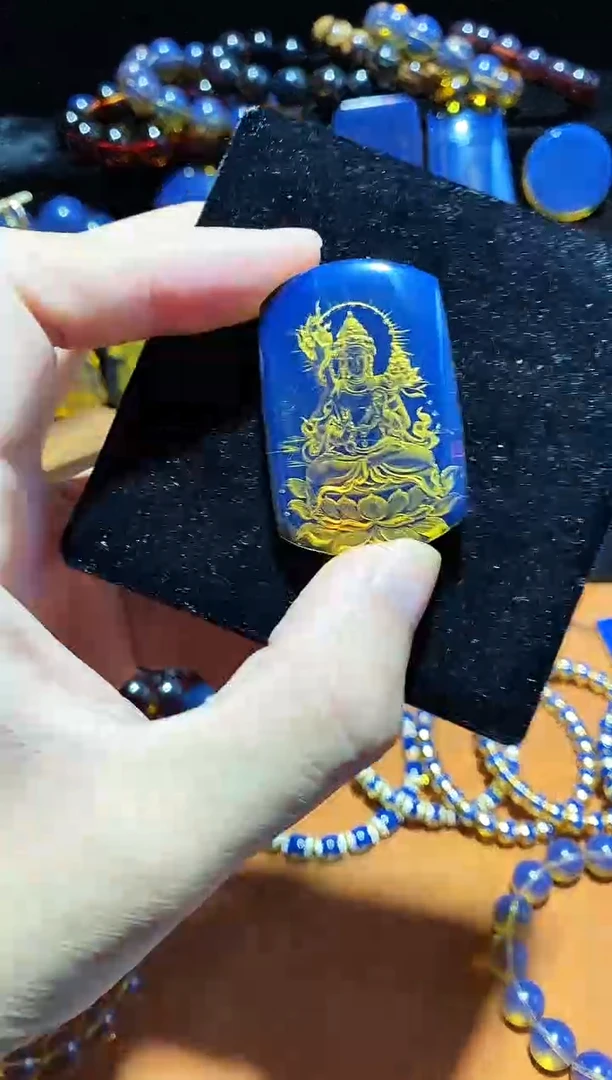 蓝珀未镶嵌珠宝奇石431