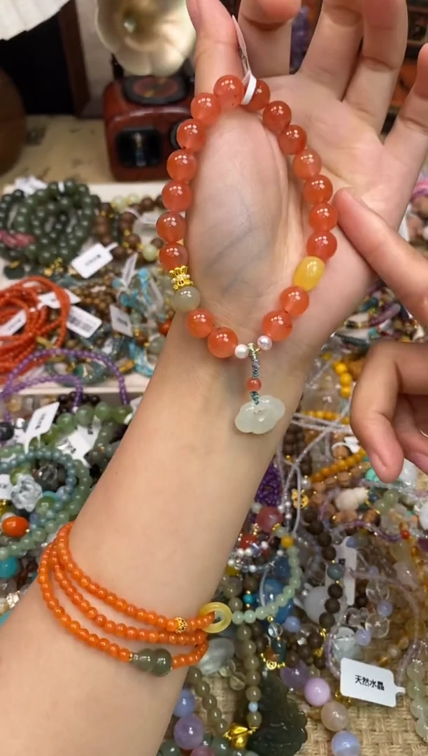 未镶嵌玛瑙手饰154