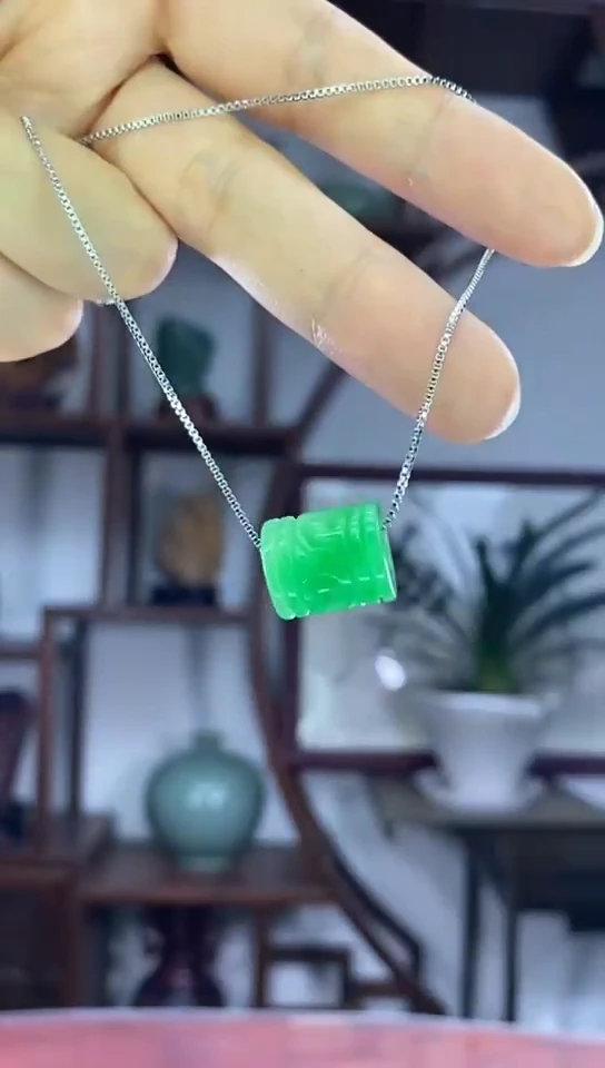 吊坠(赠链)未镶嵌翡翠X56果绿路路通