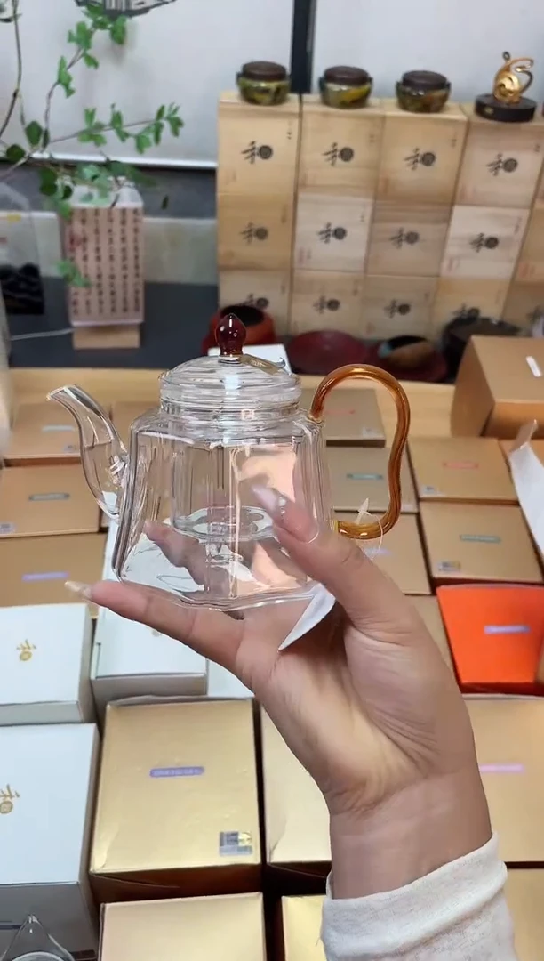 禾器/锦瑞壶/琥珀