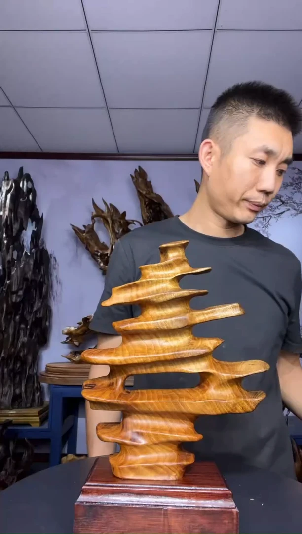 金丝楠木雕款幸****缘金丝楠木工艺品摆件