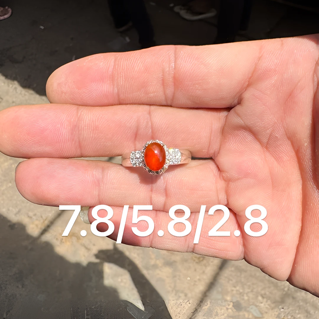 0924(小哪吒在源头)高冰种翡翠红翡戒面干净肉细杠味荧光足