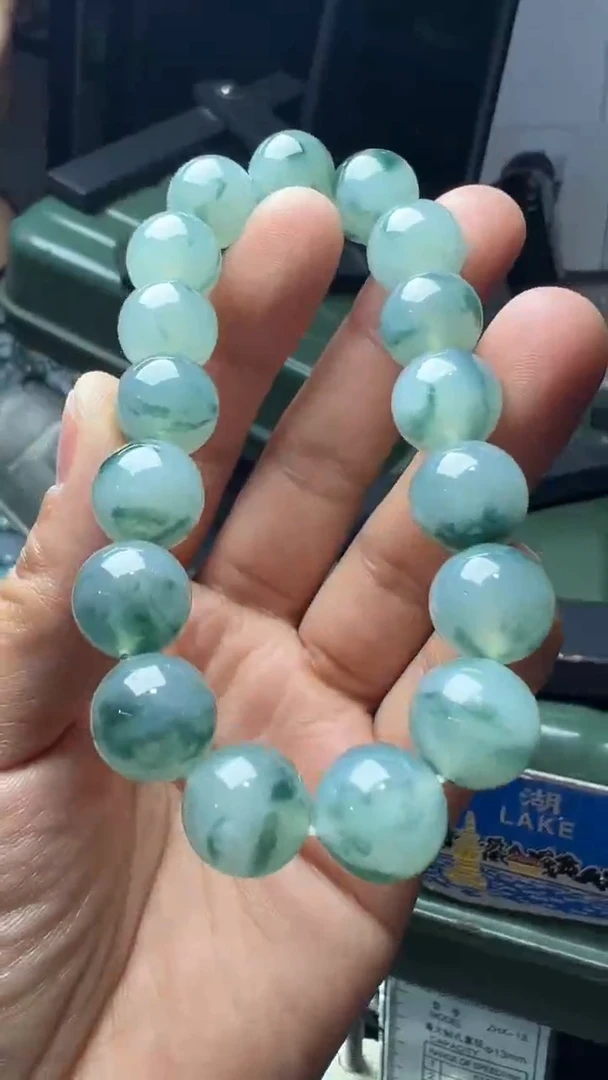 未镶嵌手串翡翠缅甸翡翠A货卡12＋