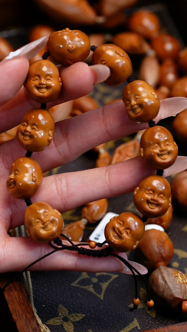 【闪购商品】橄榄核吊坠苏工橄榄核