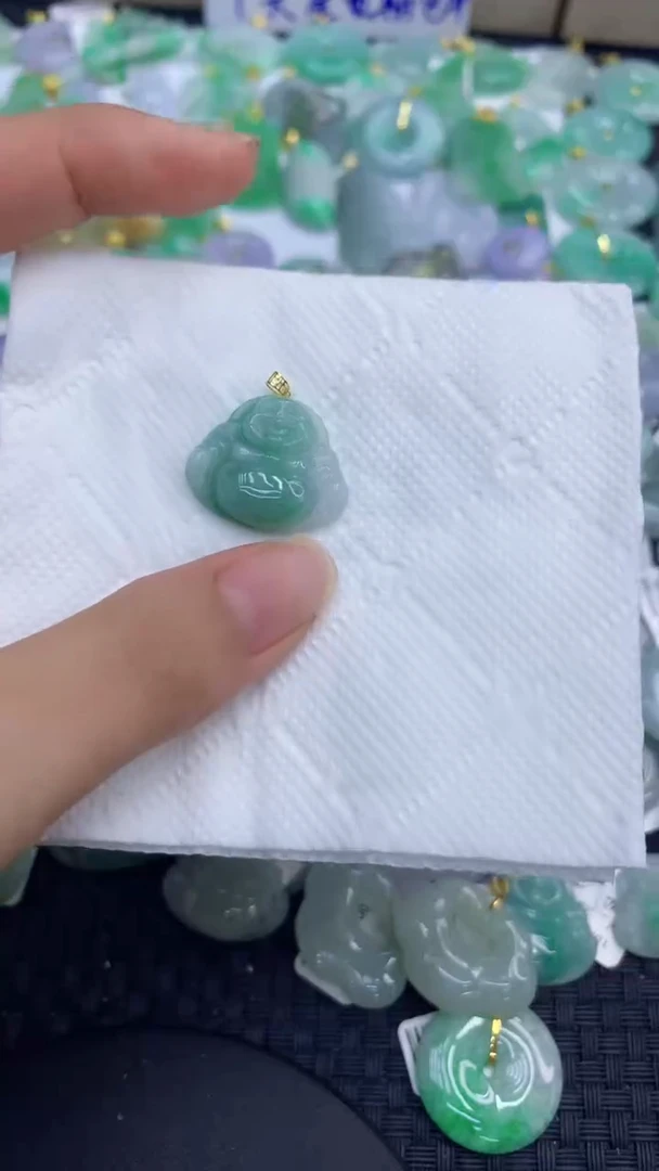 颈饰未镶嵌翡翠天然缅甸A货翡翠