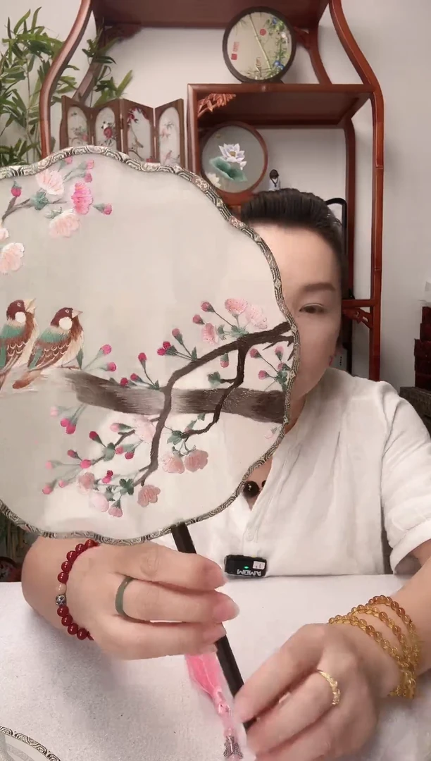 刺绣团扇--手工绣花---双面绣花