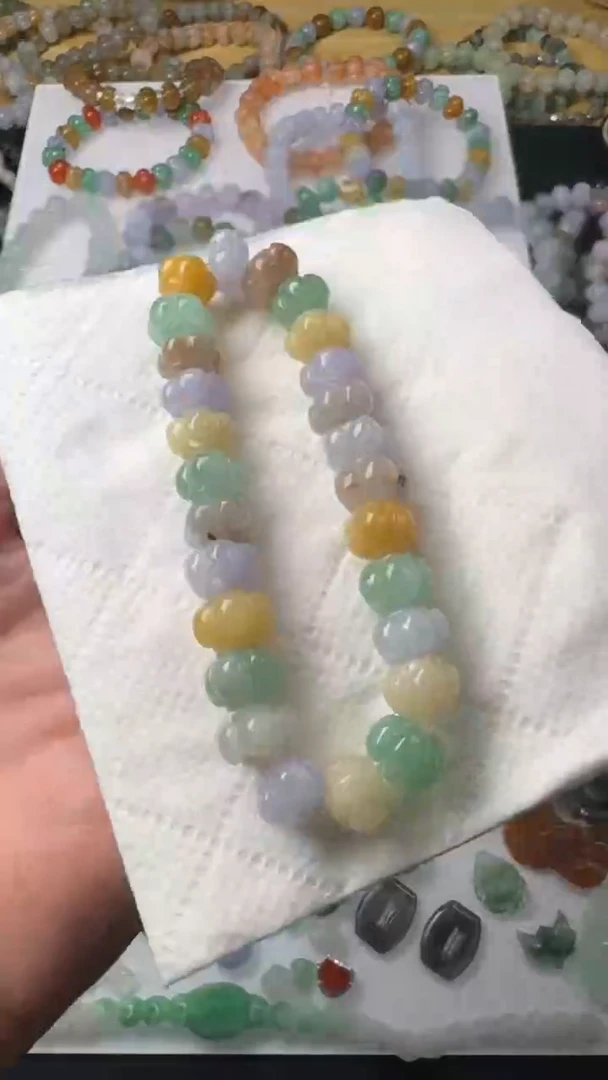 颈饰未镶嵌翡翠邪***绒【闪购商品】 天然翡翠