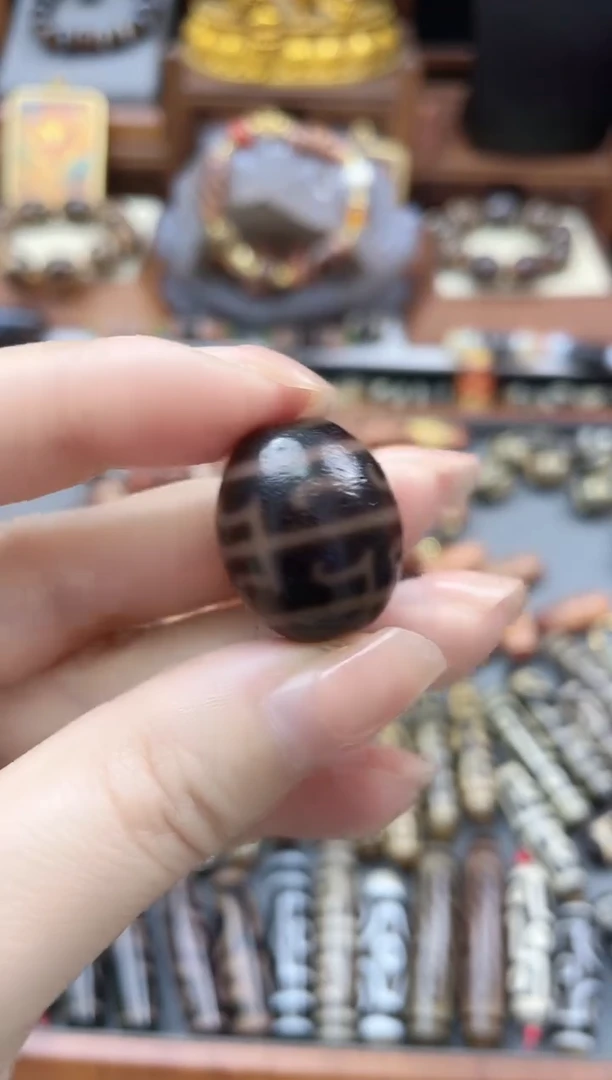 未镶嵌珠珠玛瑙/玉髓黑金达洛无界