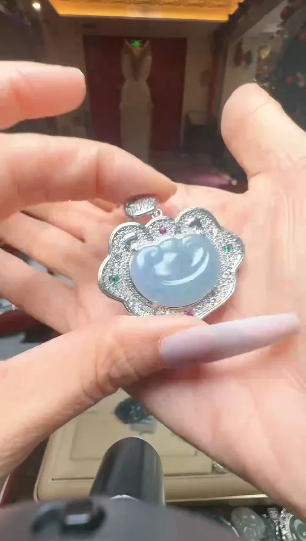 【闪购商品】翡翠吊坠(不含链)未镶嵌翡翠