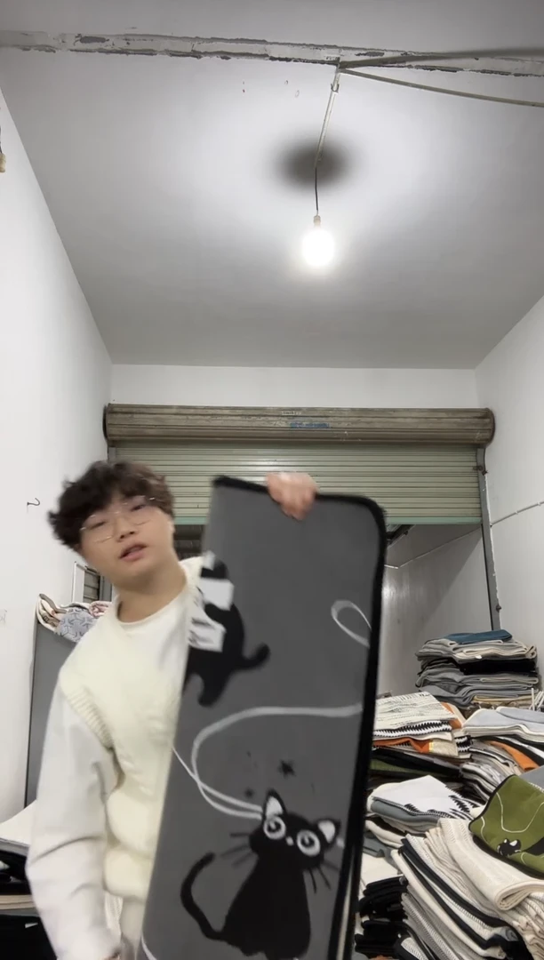 雪尼尔90*160两张灰色喵